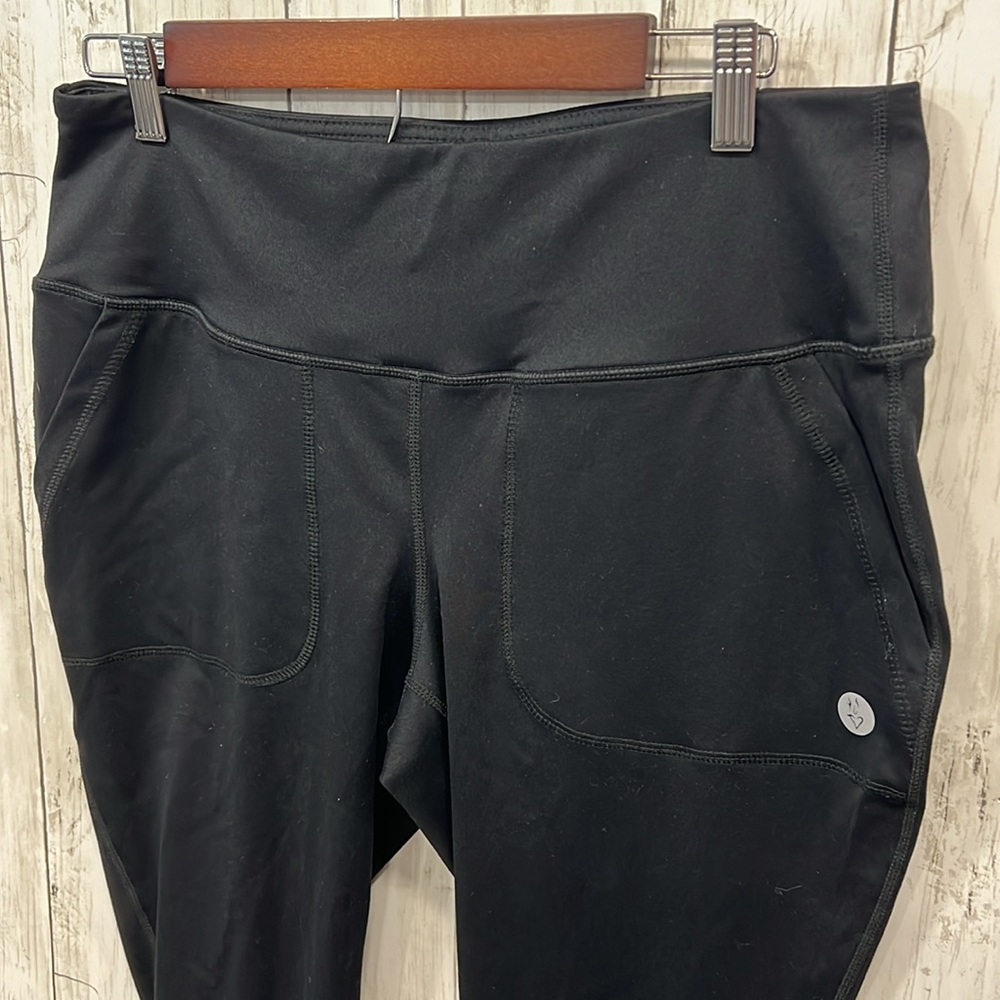 Torrid Performance Core Legging With Pockets Full… - image 3